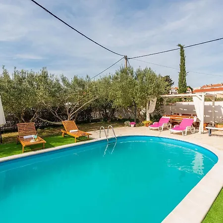 Kiara With Pool Zadar