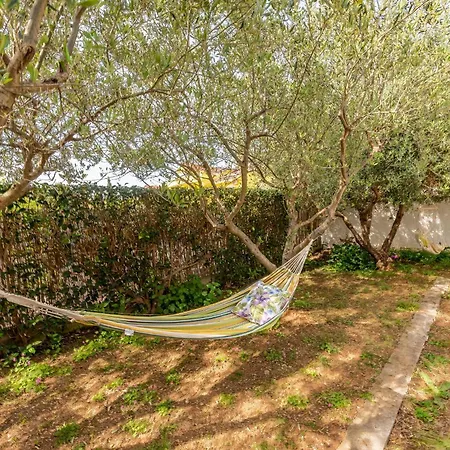 Daire Kiara With Pool *